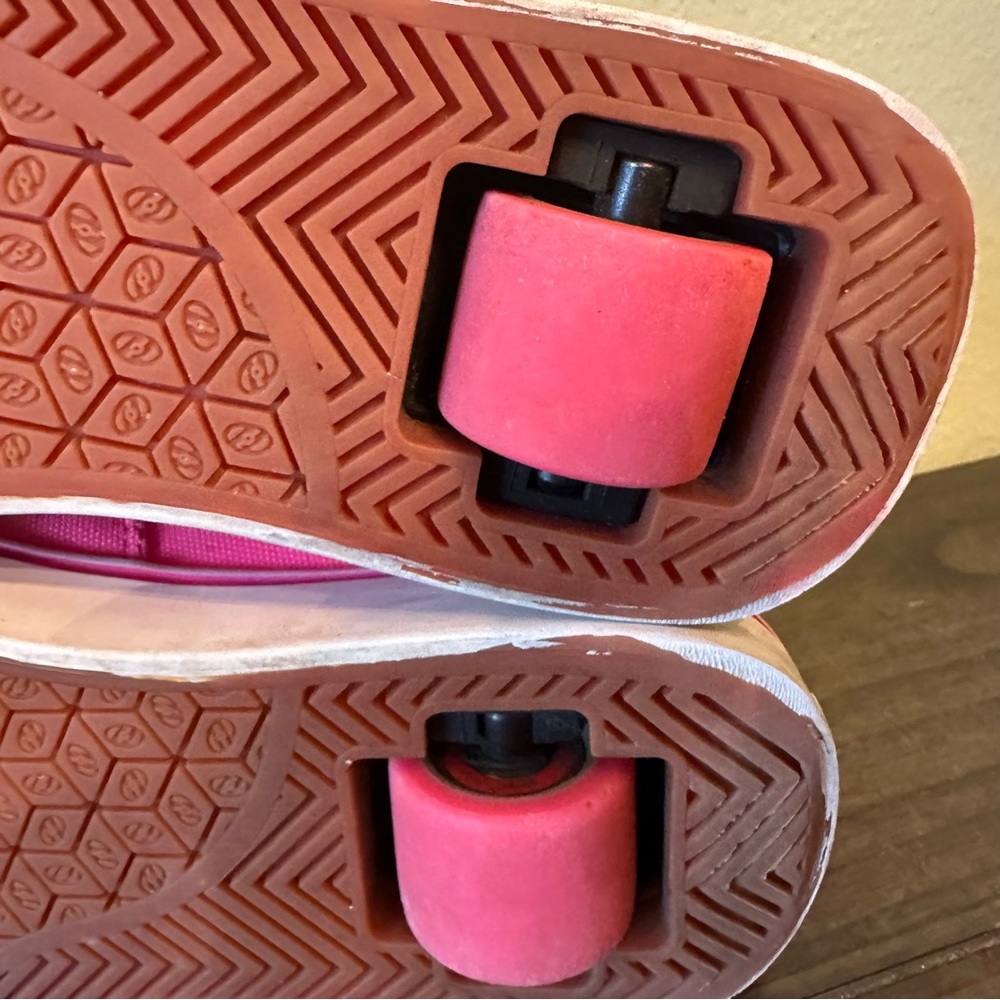 Hot Pink Heelys Launch Wheeled Shoes - Picture 8 of 9